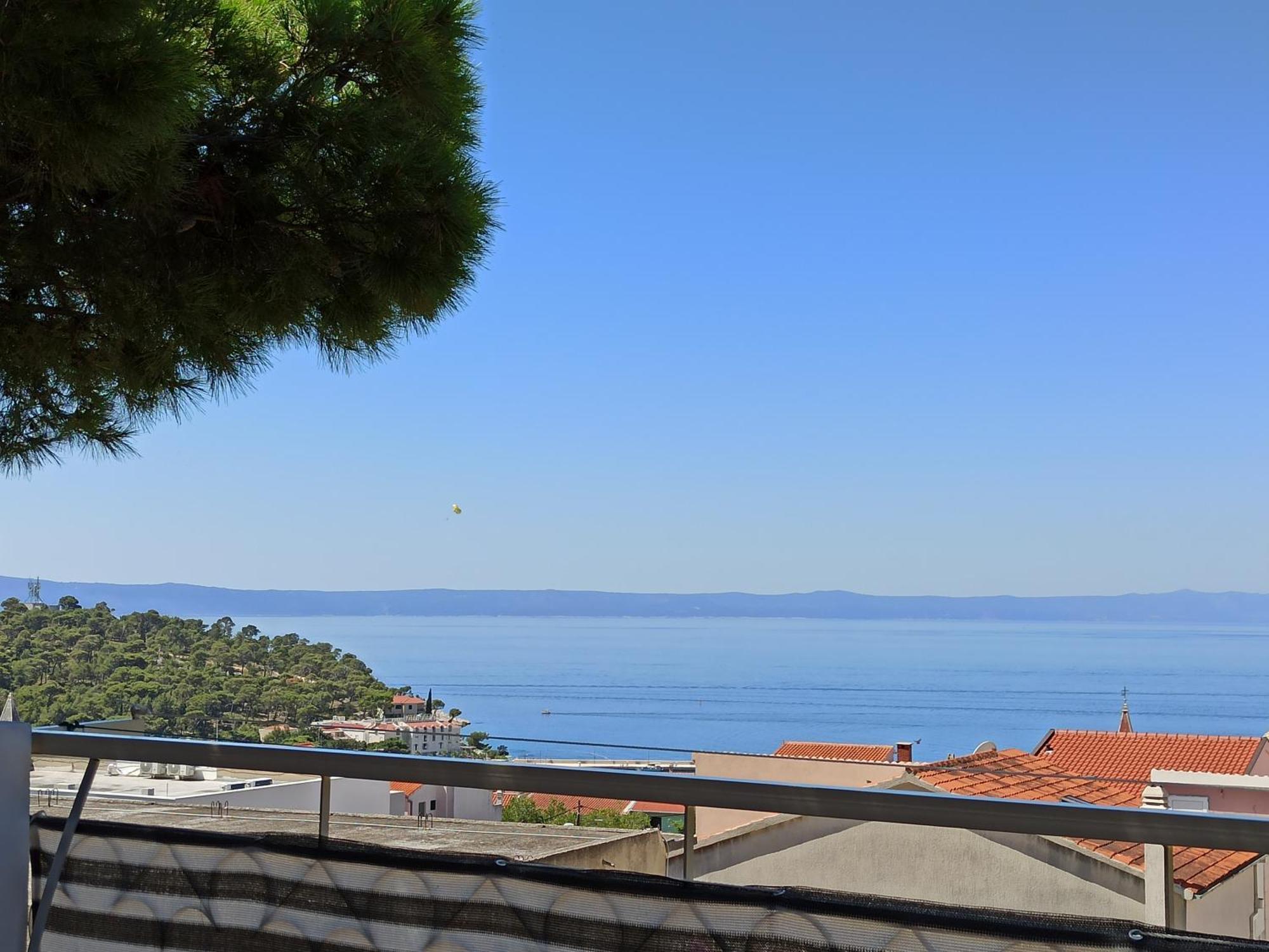 Apartments Pinery Makarska Ngoại thất bức ảnh