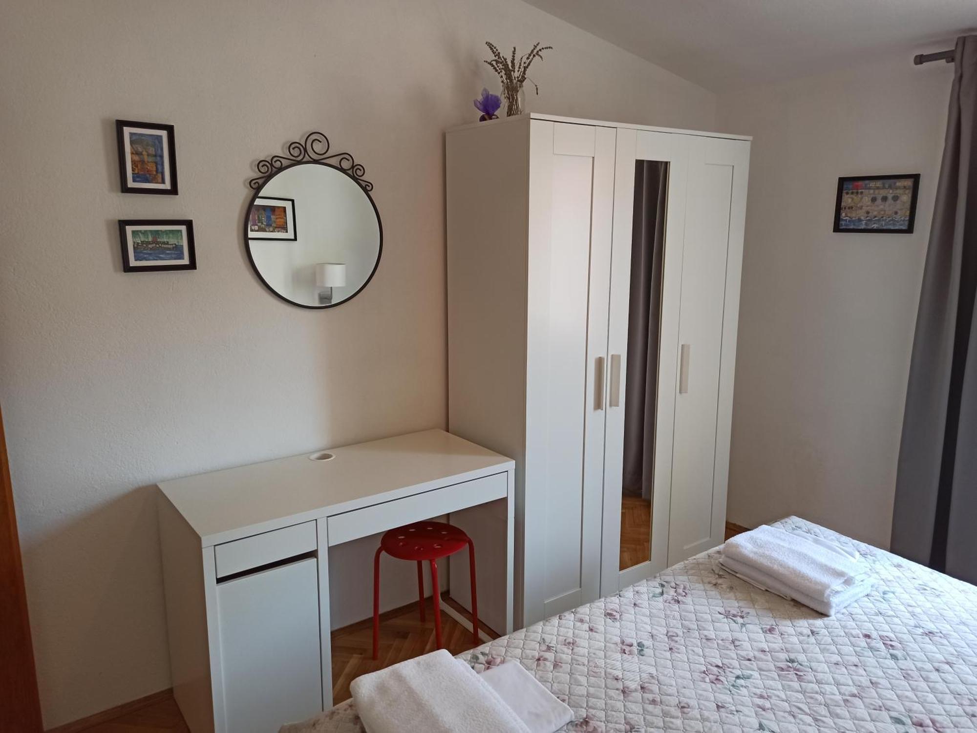 Apartments Pinery Makarska Ngoại thất bức ảnh