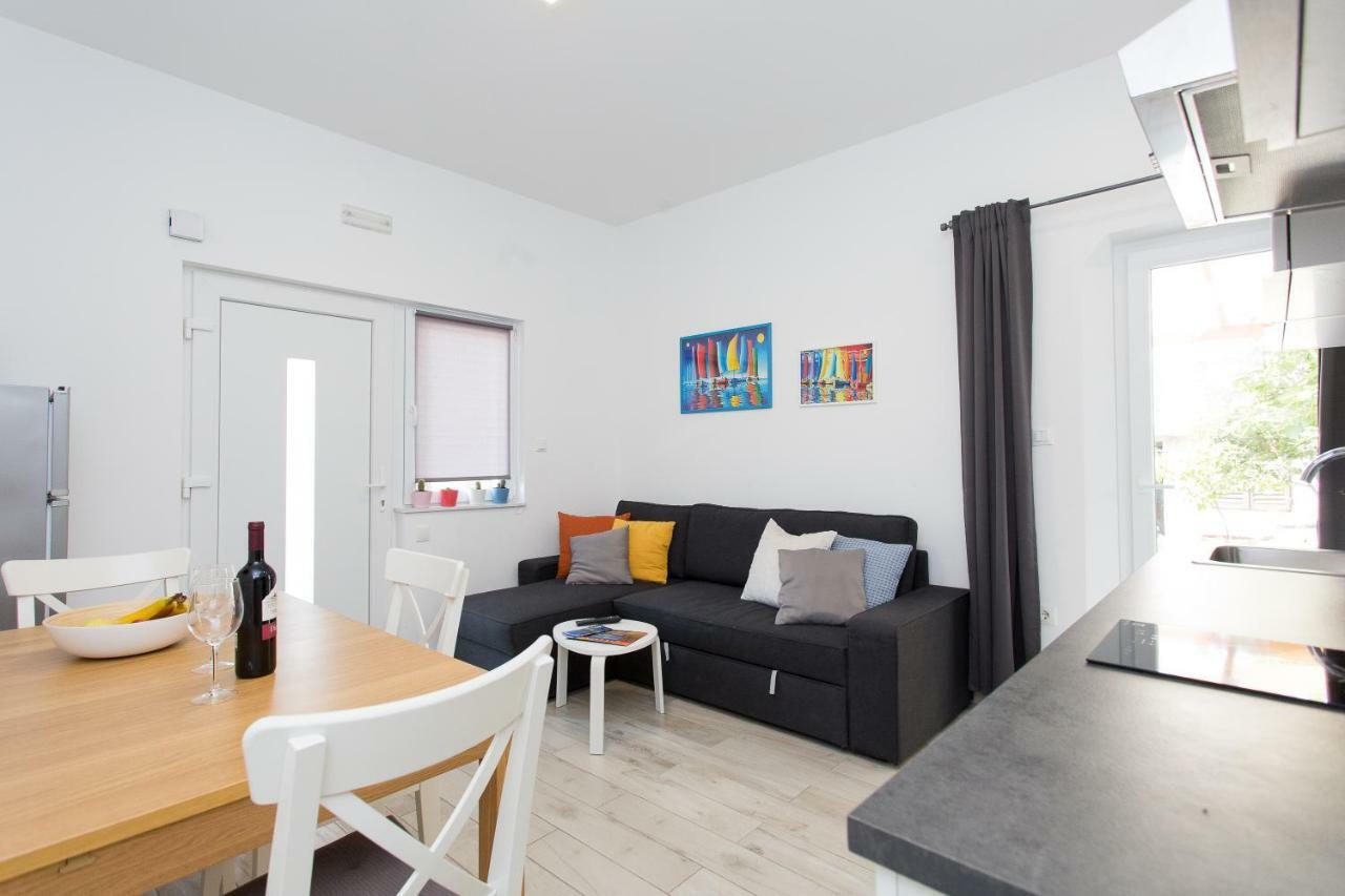 Apartments Pinery Makarska Ngoại thất bức ảnh