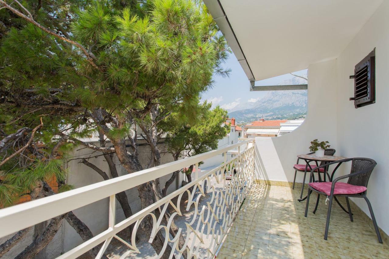 Apartments Pinery Makarska Ngoại thất bức ảnh