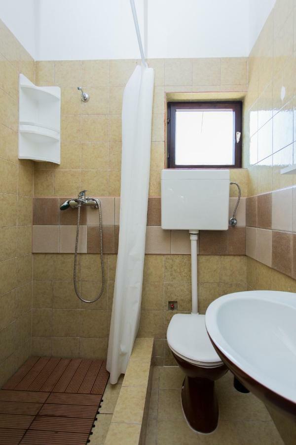 Apartments Pinery Makarska Ngoại thất bức ảnh